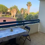 En Roussillon Malibu Village Apartmán *