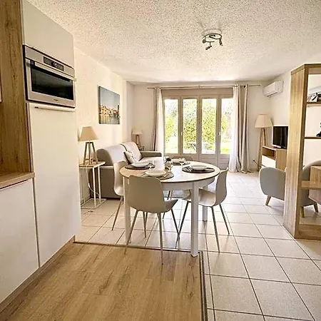 Apartmán En Roussillon Malibu Village *